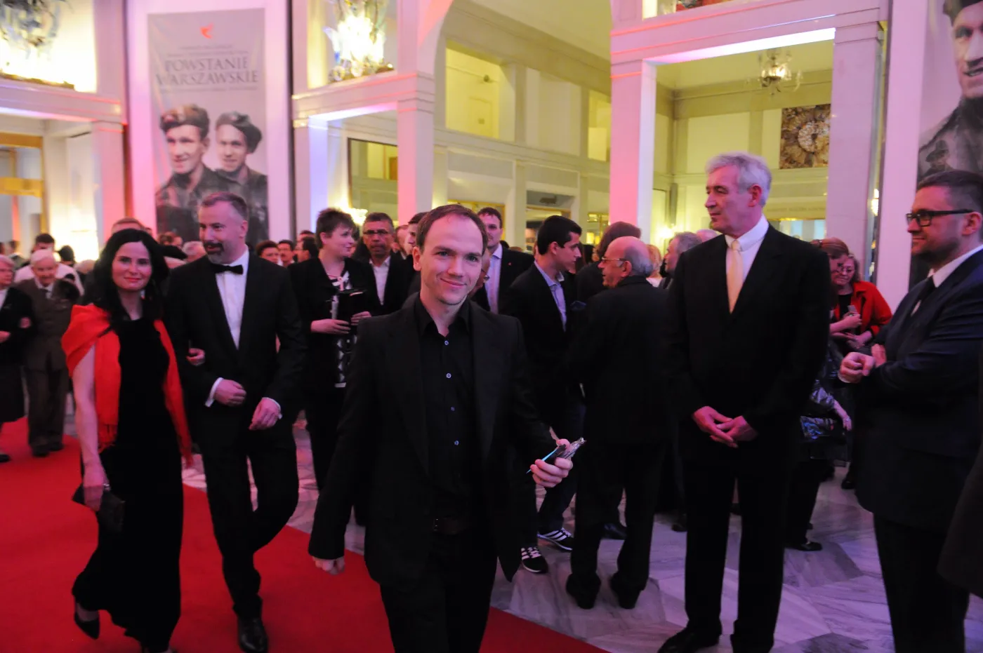 6254119-uroczysta-premiera-filmu-powstanie.jpg