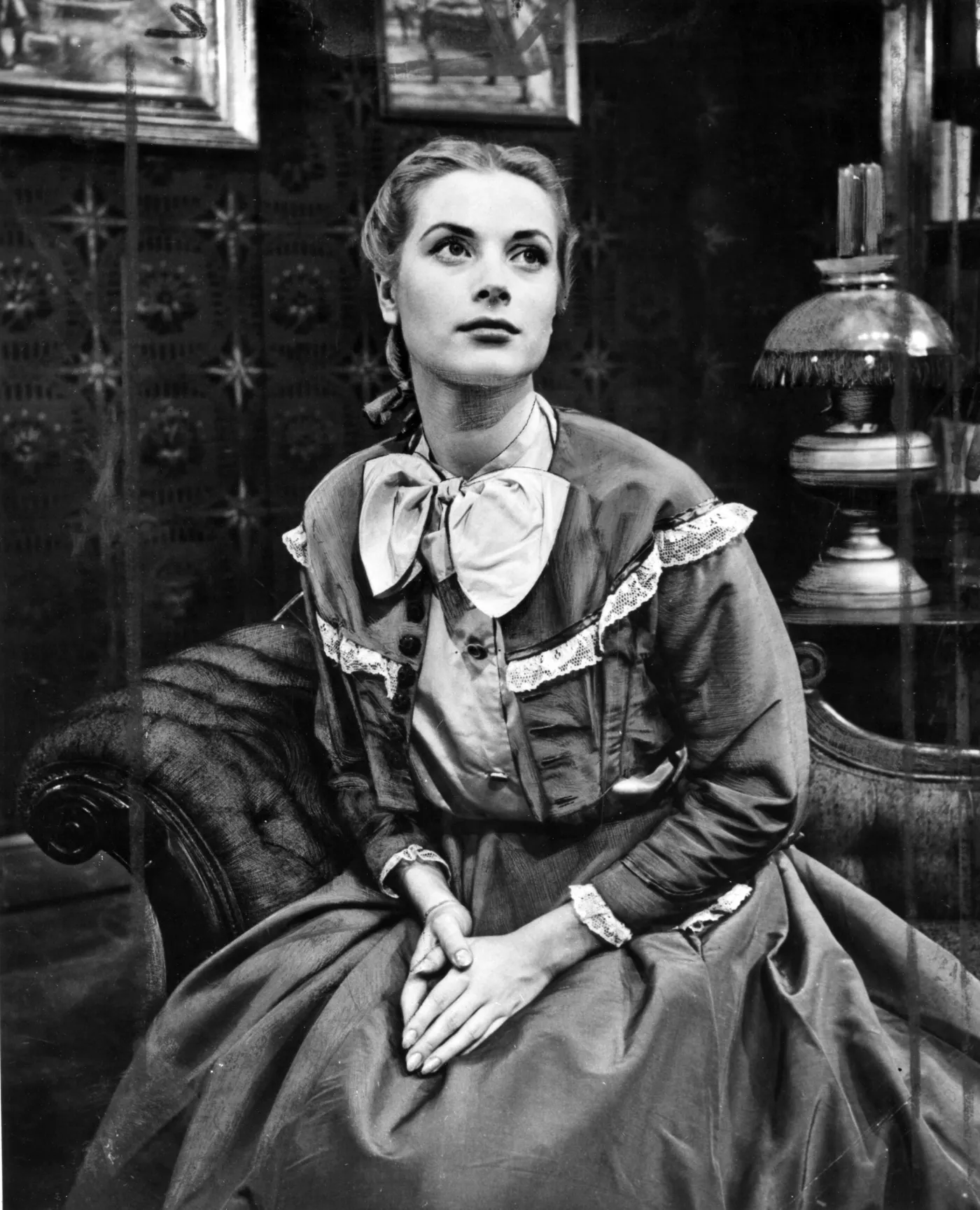 6293343-grace-kelly-jako-bertha-w-spektaklu.jpg