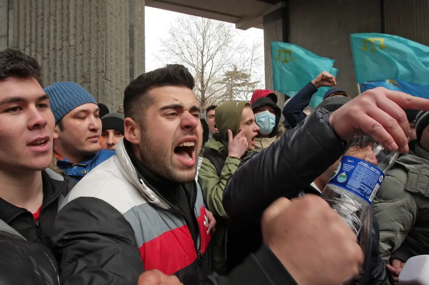 Krymscy Tatarzy protestują przeciwko odłączeniu do Ukrainy