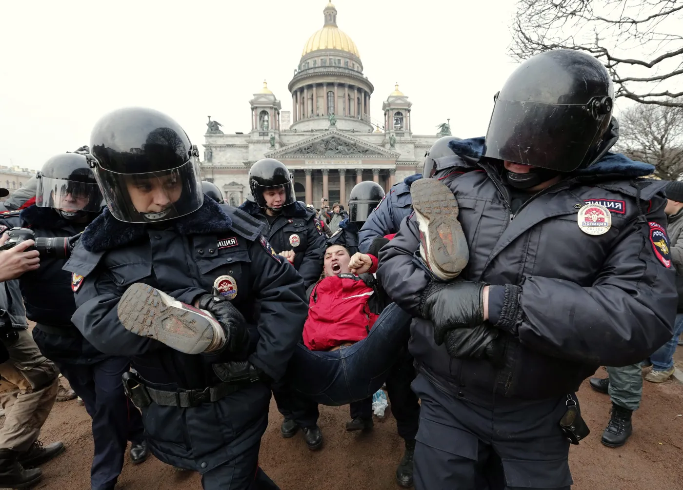 Demonstracja przeciwko interwencji Rosji na Ukrainie