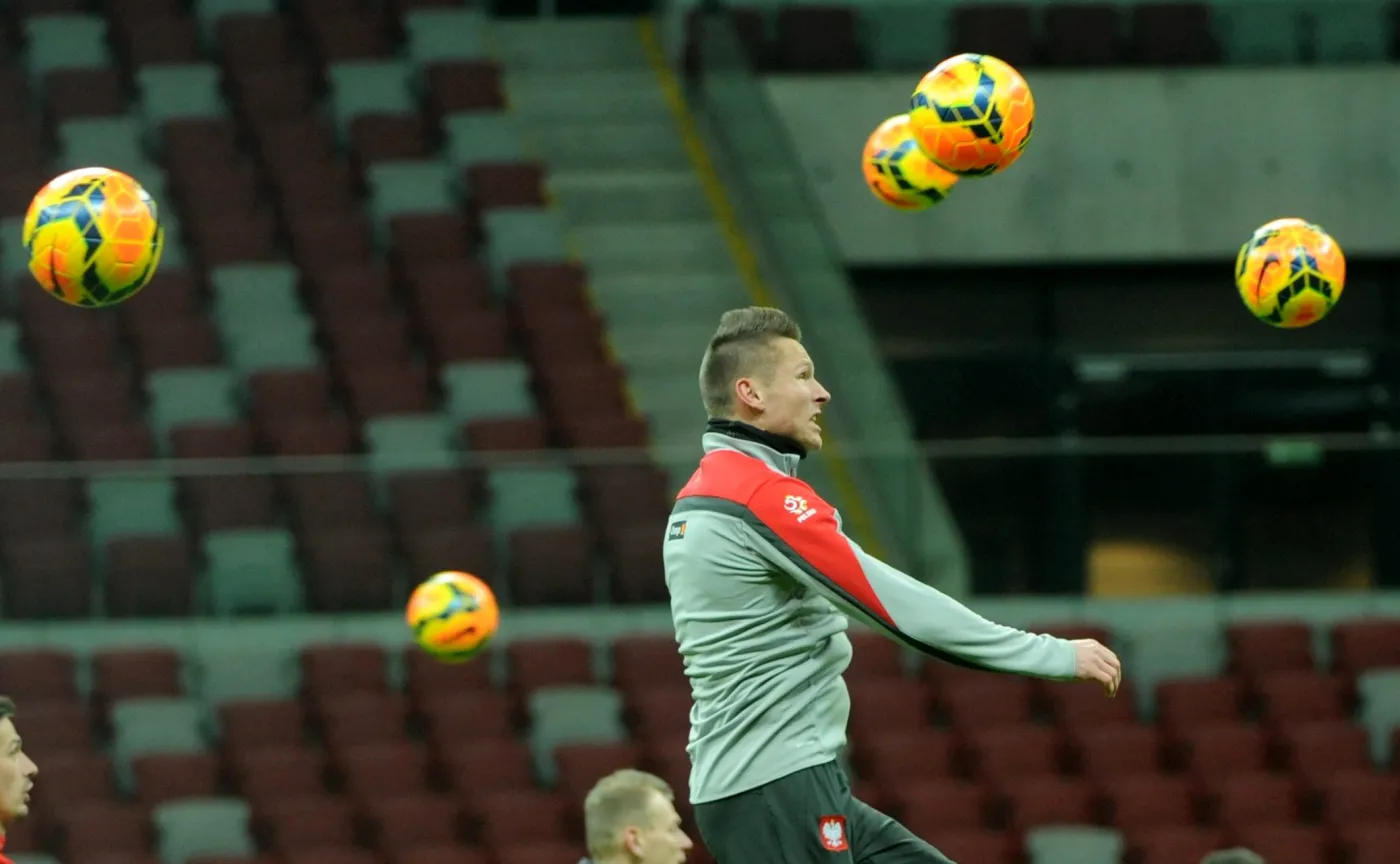 6010696-pilkarz-reprezentacji-polski-marcin.jpg