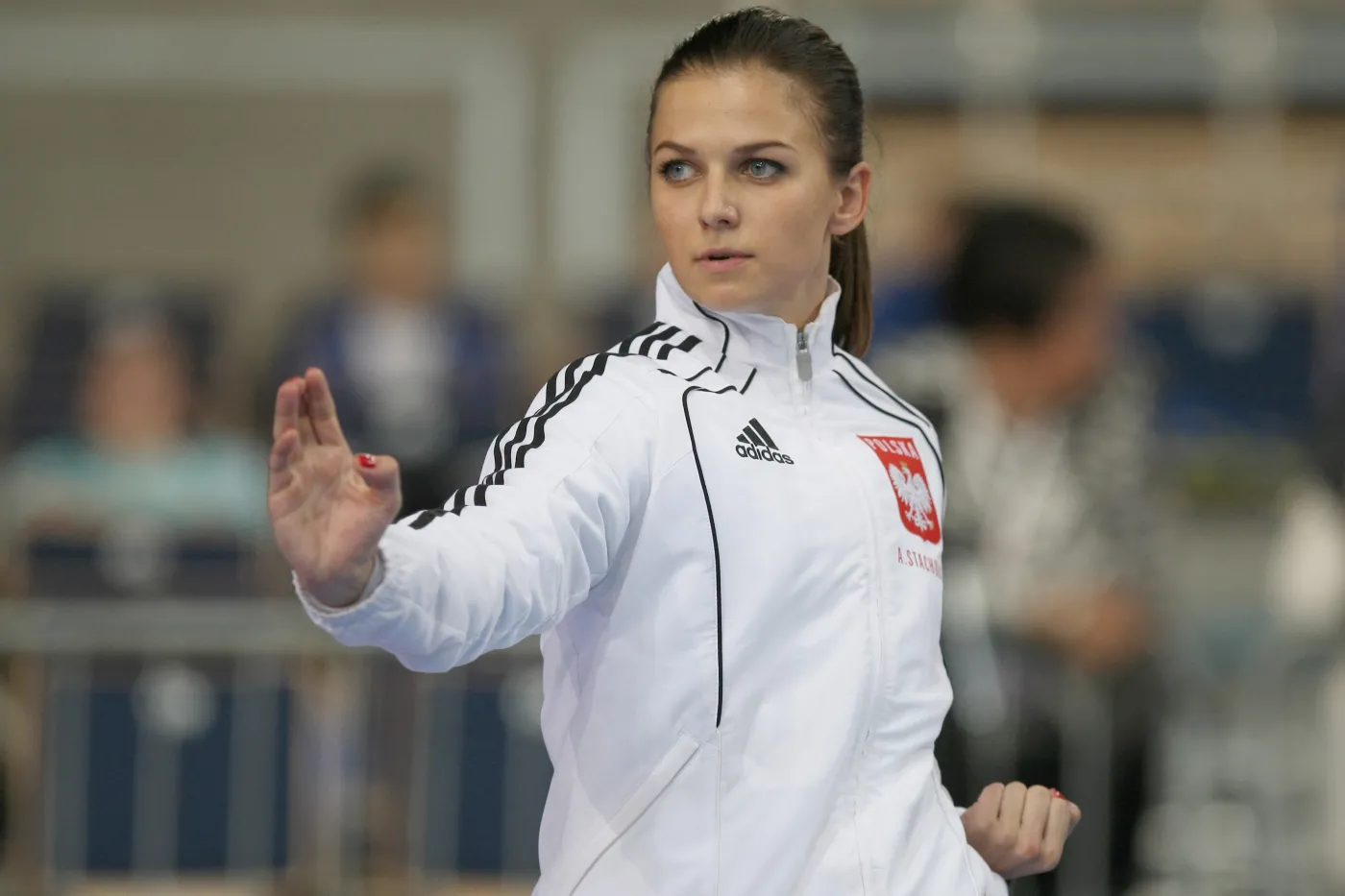 6610718-anna-lewandowska-zarobila-pierwszy.jpg