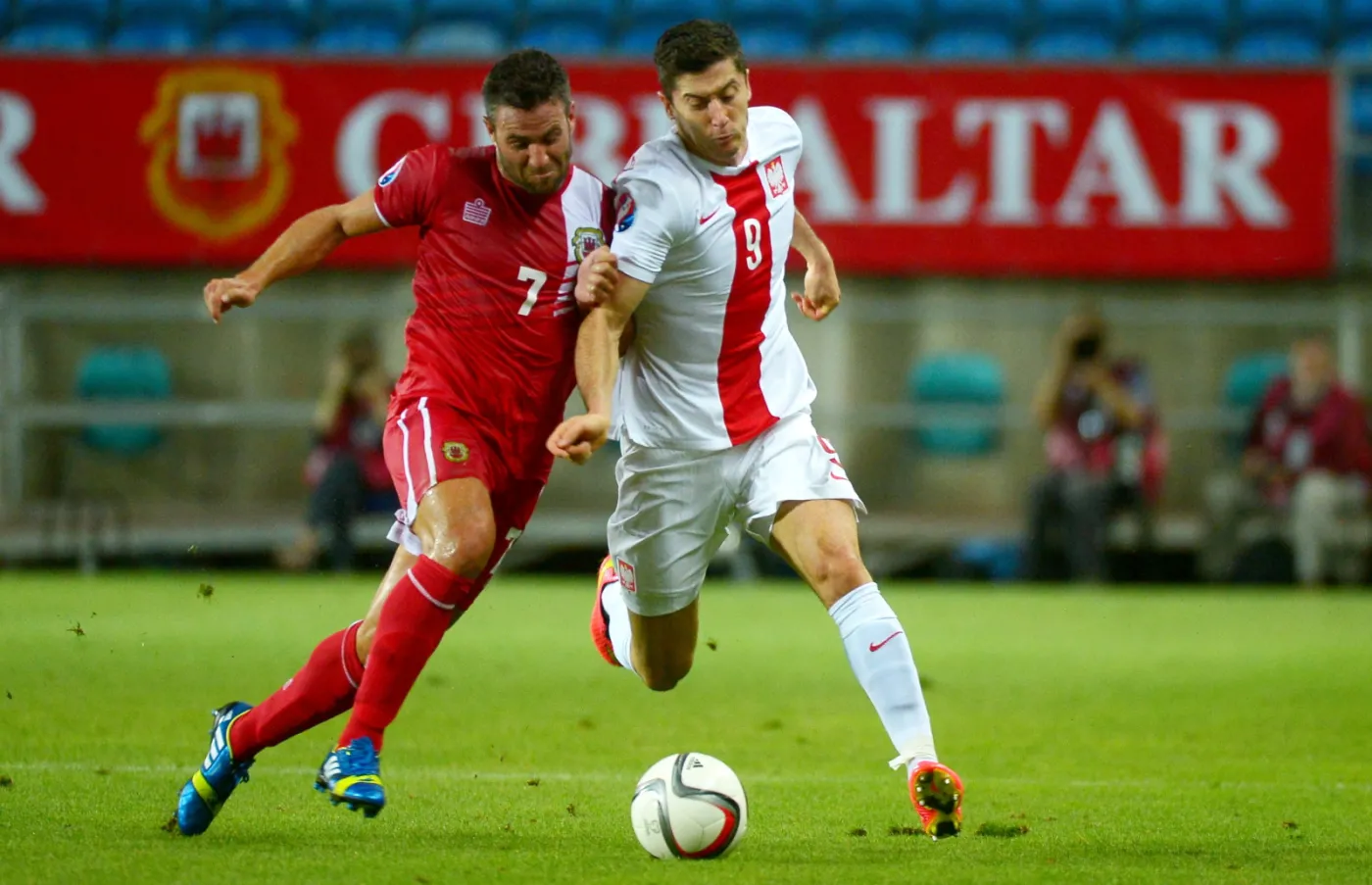 6770270-pilka-nozna-eliminacje-me-gibraltar.jpg