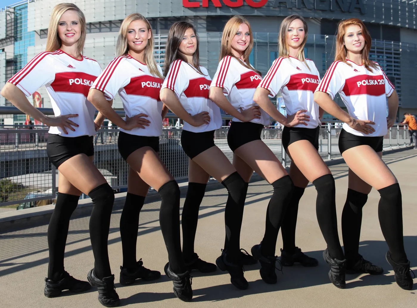 Polskie cheerleaderki robią furorę na mistrzostwach świata siatkarzy