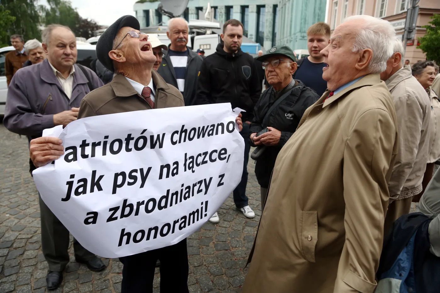 6363600-general-wojciech-jaruzelski-pogrzeb.jpg