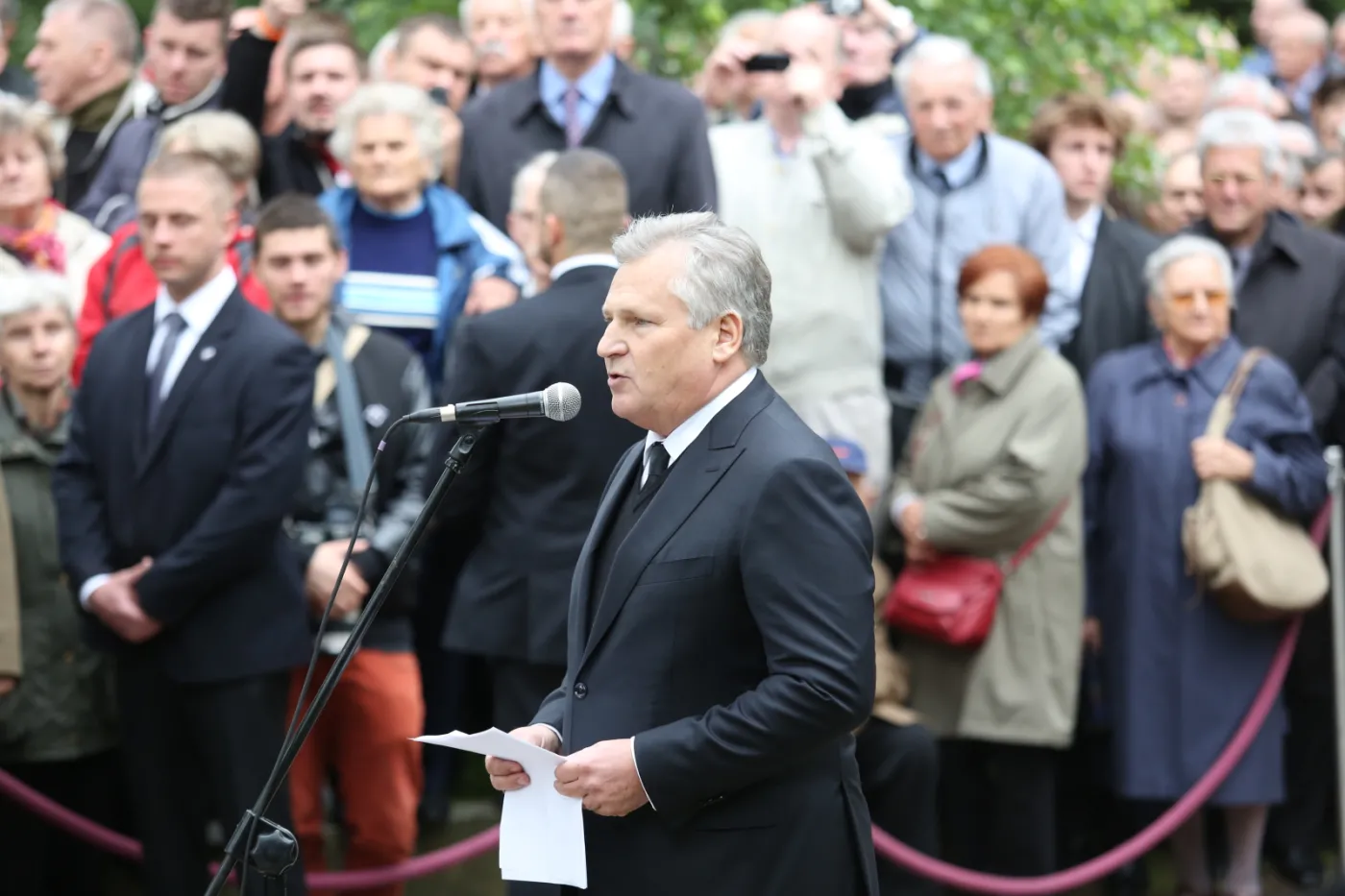 6365144-pogrzeb-general-jaruzelski-powazki.jpg