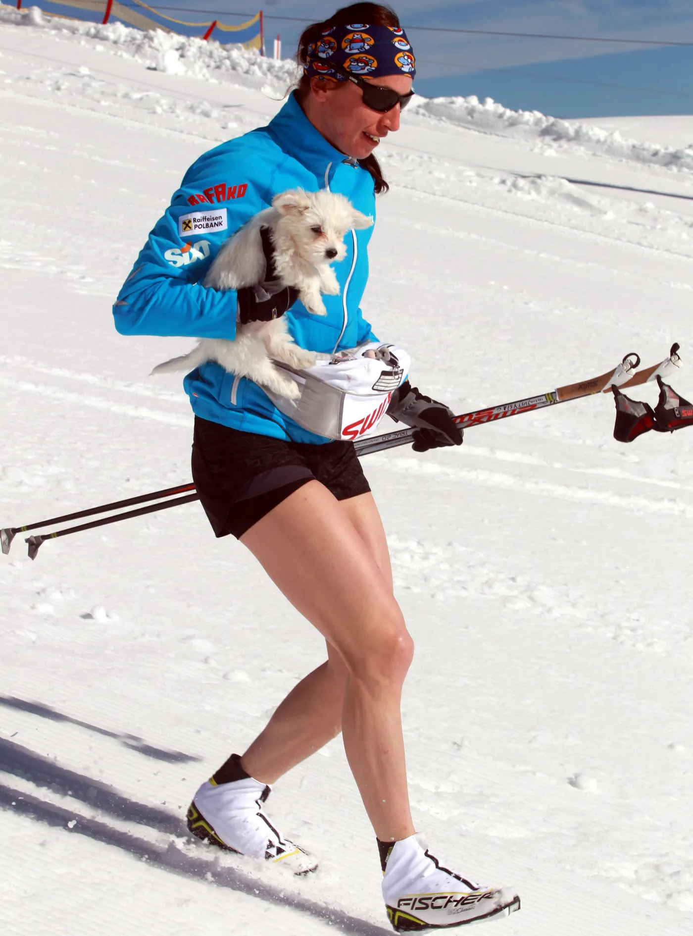 6398108-justyna-kowalczyk-trenuje-na-lodowcu.jpg