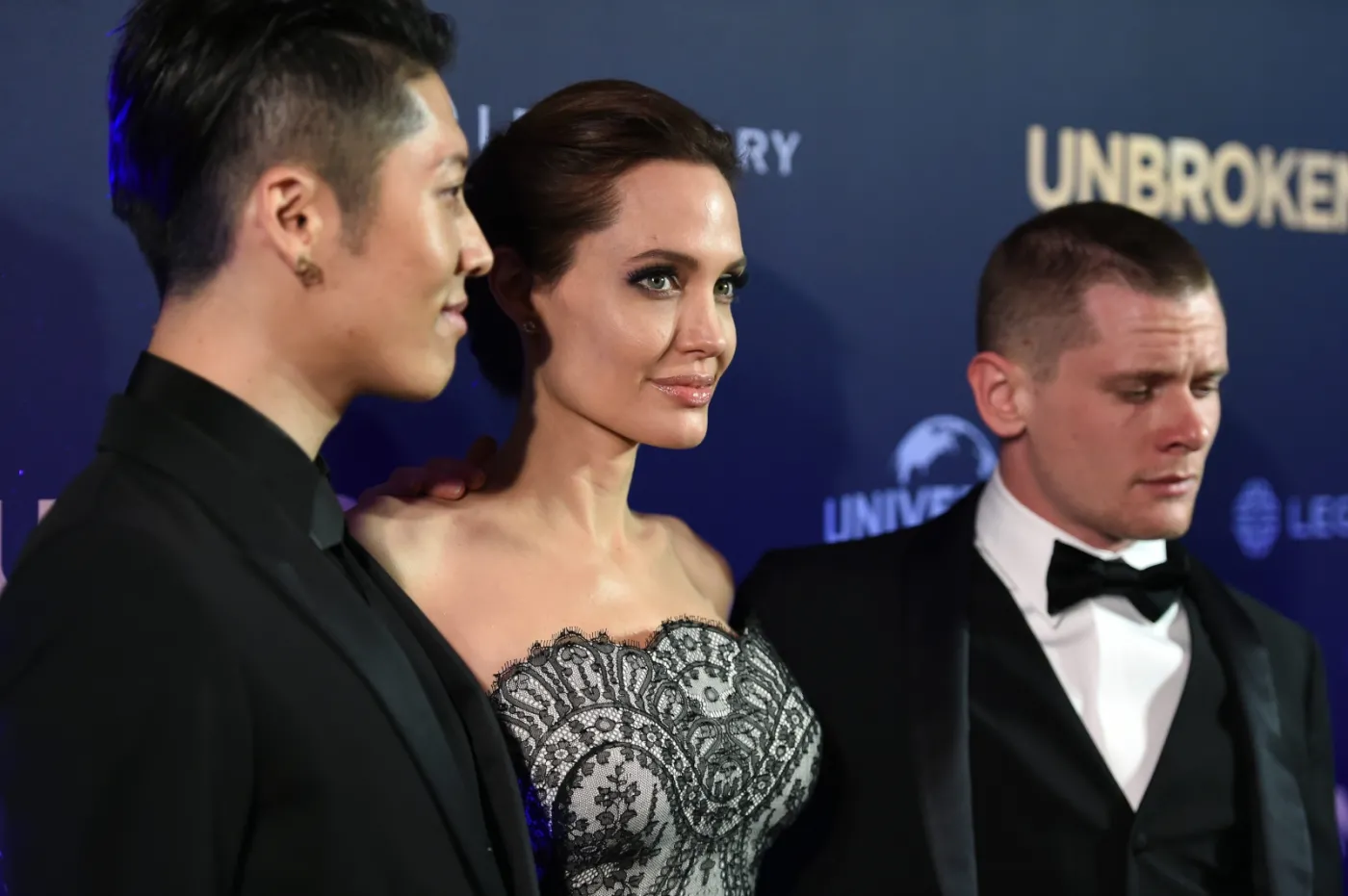 7079943-angelina-jolie-i-jej-aktorzy-miyavi.jpg