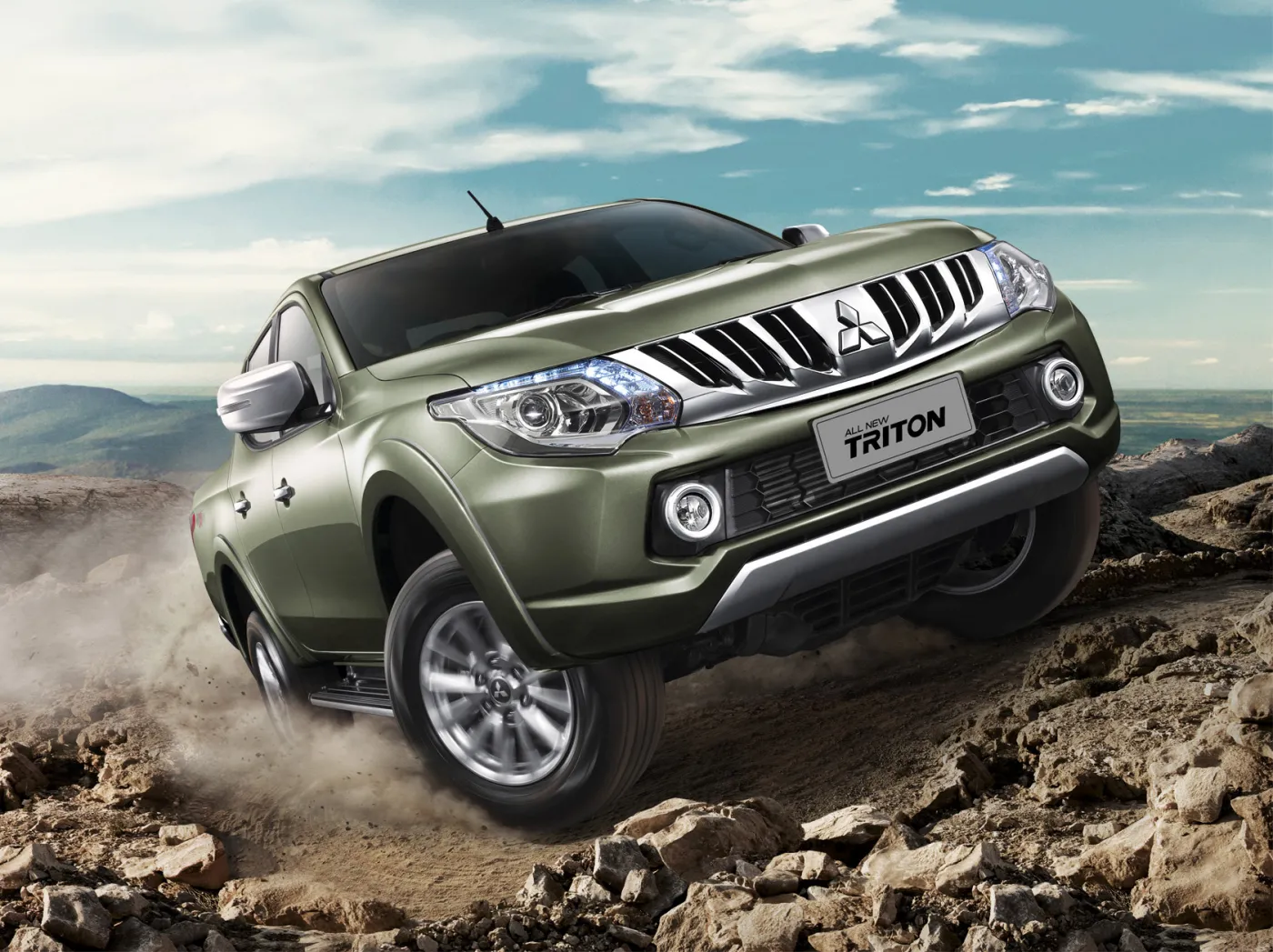 7084186-mitsubishi-triton-to-nowe-mitsubishi.jpg