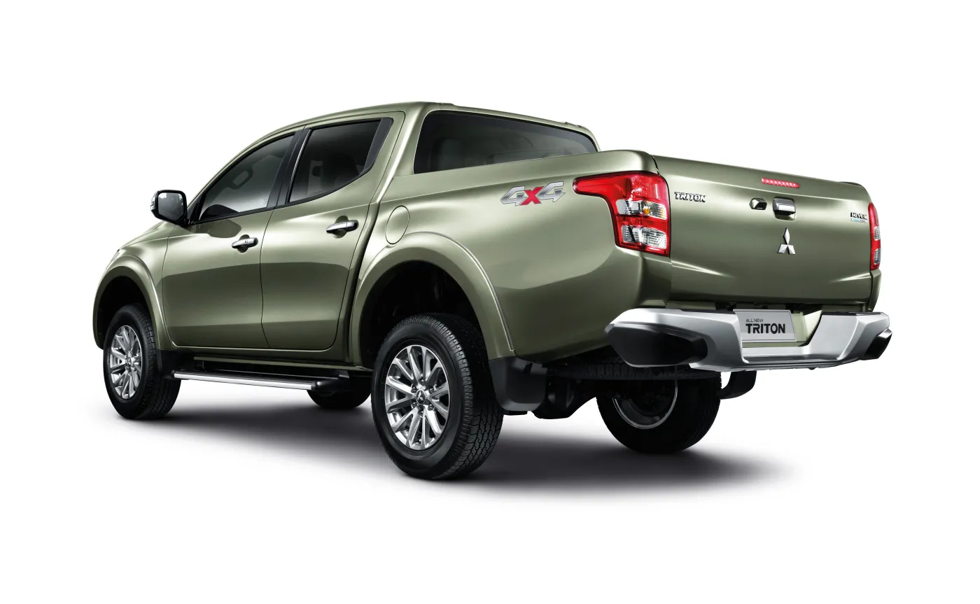 7084244-mitsubishi-triton-to-nowe-mitsubishi.jpg