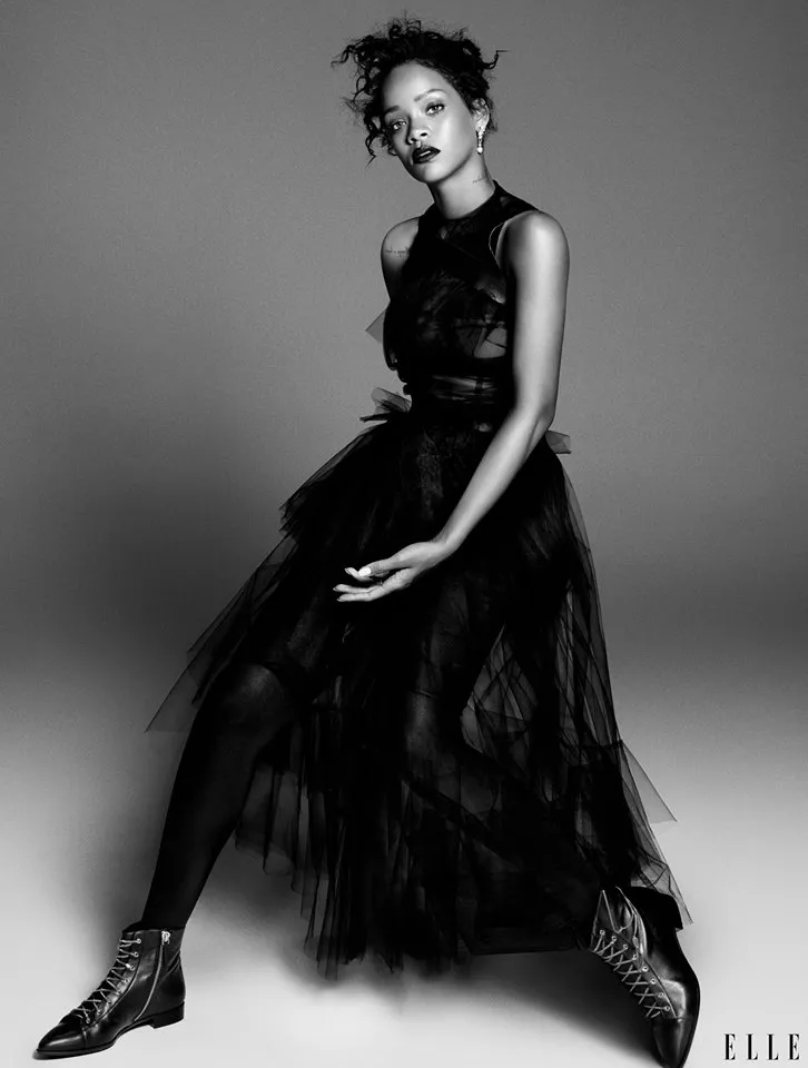 7096293-rihanna-na-zdjeciach-z-nowej-sesji.jpg