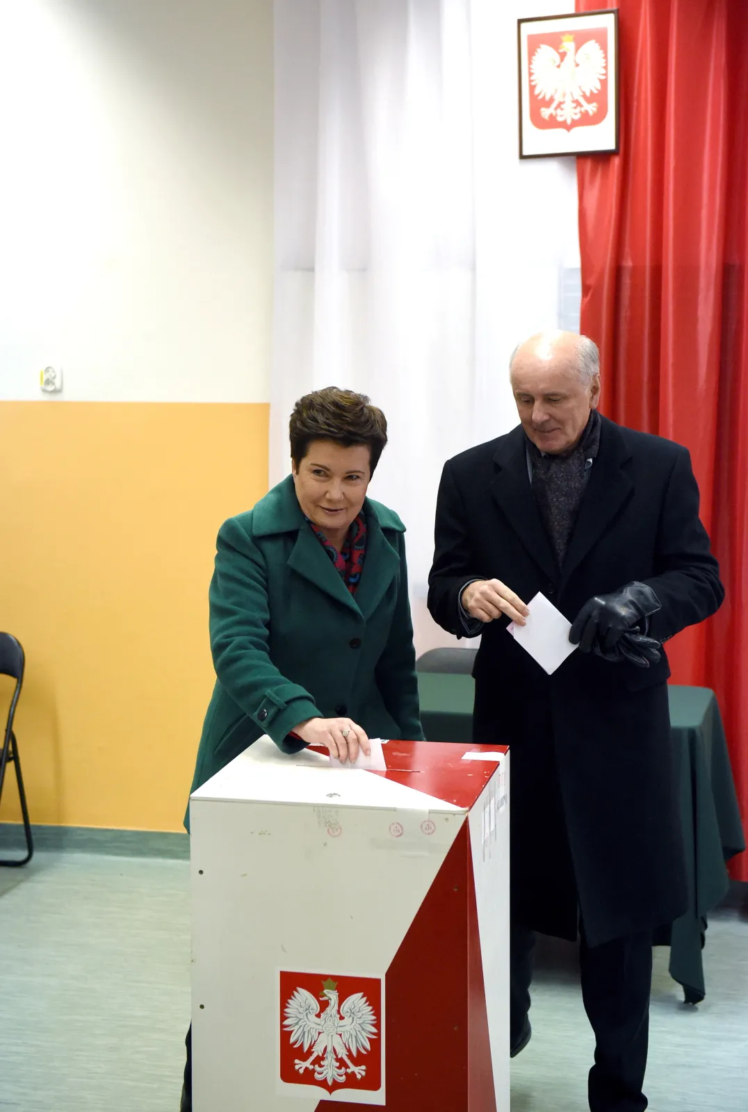 7134555-ubiegajaca-sie-o-reelekcje-prezydent.jpg