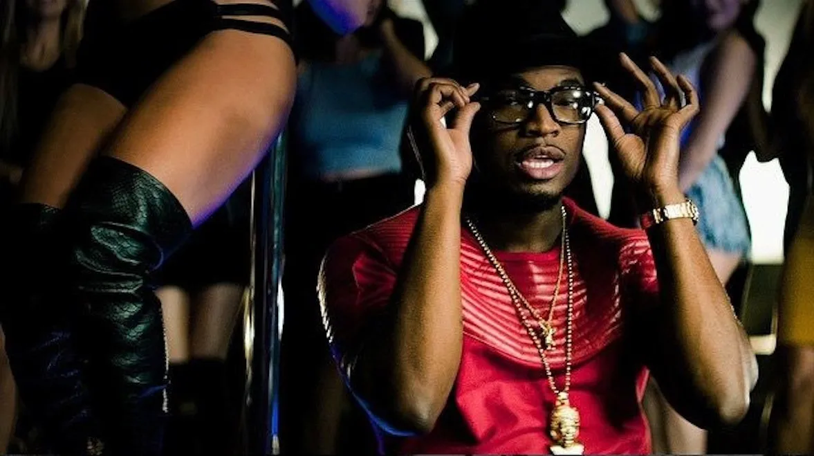 Ne-Yo prześladowany przez... tancerki erotyczne