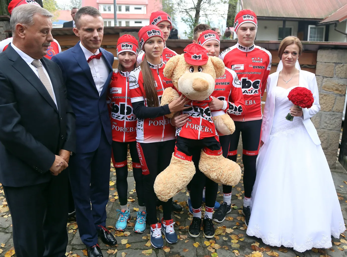 6964924-rafal-majka-nie-jest-juz-kawalerem.jpg