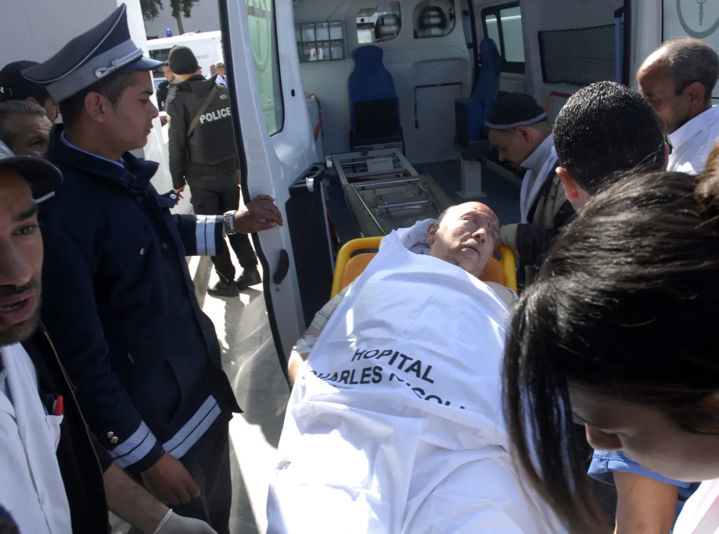 7558007-tunezja-atak-terrorystow-w-tunisie.jpg