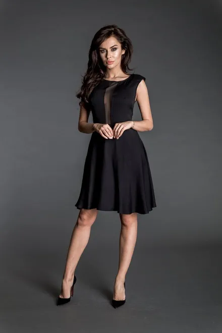 7563540-natalia-siwiec-w-lookbooku-kolekcji.jpg