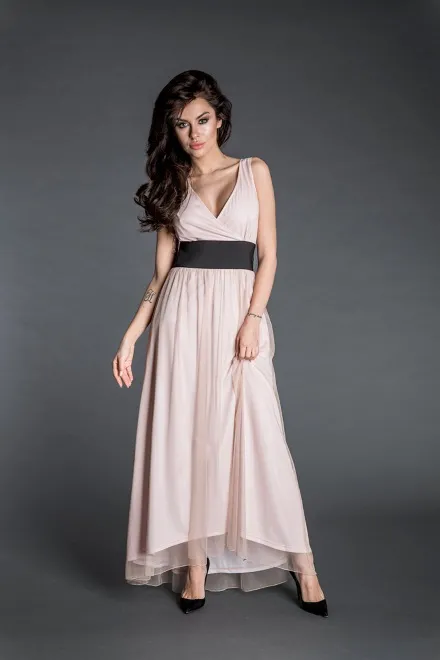 7563242-natalia-siwiec-w-lookbooku-kolekcji.jpg