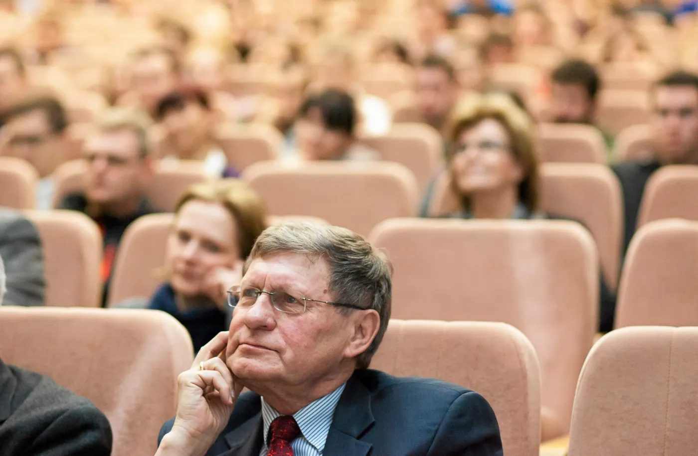 Rośnie nowa partia w polskiej polityce. Czy ma szanse?