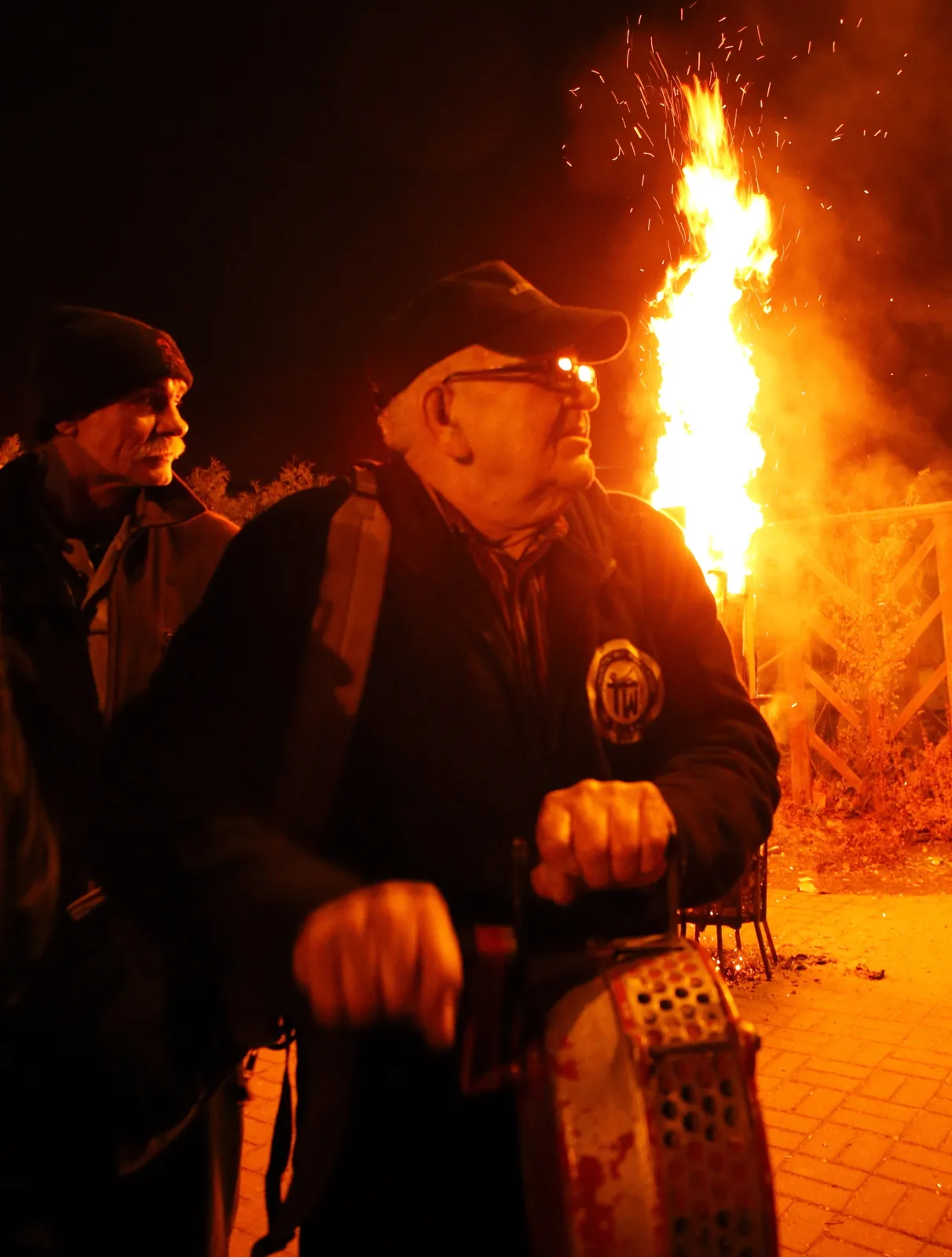 7303289-protestujacy-gornicy-zorganizowali.jpg