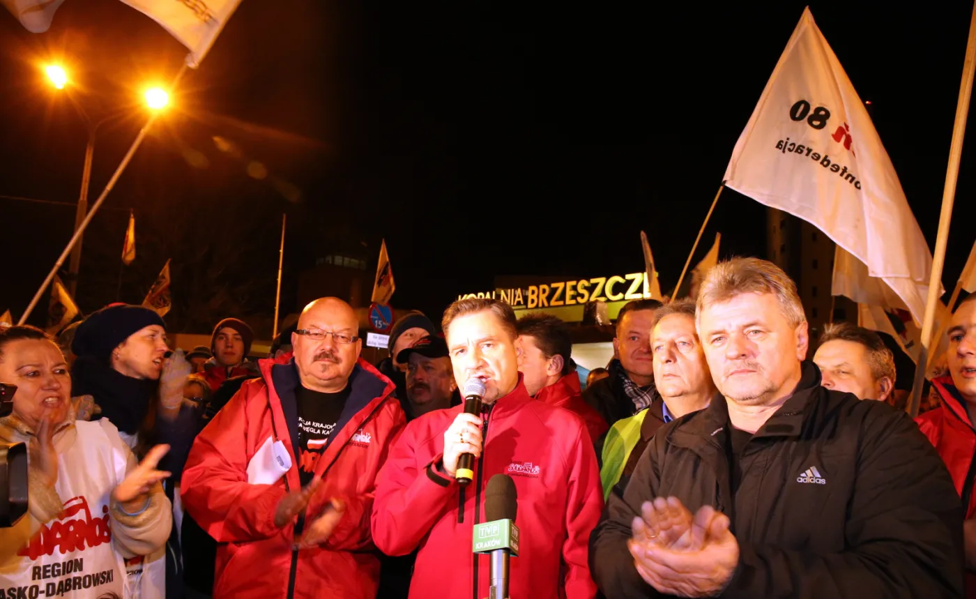 7303347-protestujacy-gornicy-zorganizowali.jpg