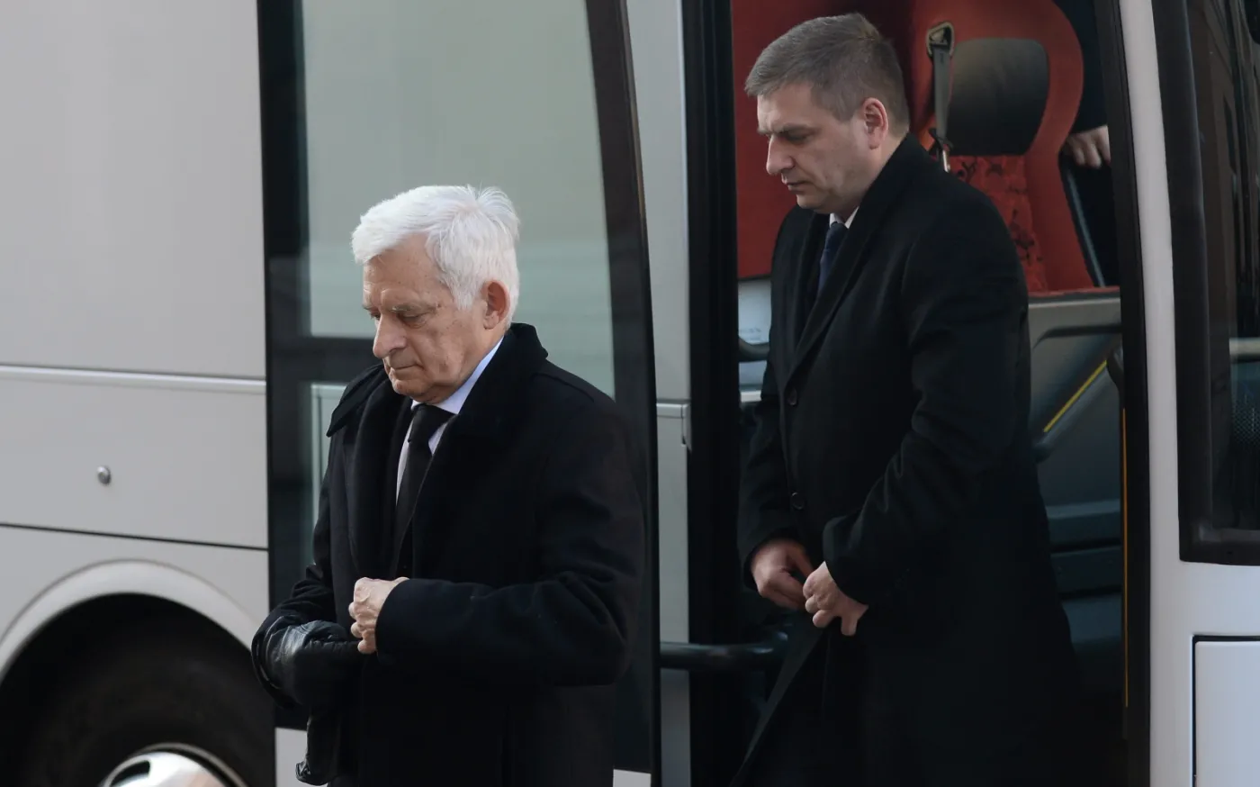 7308862-pogrzeb-jozefa-oleksego-na-powazkach.jpg