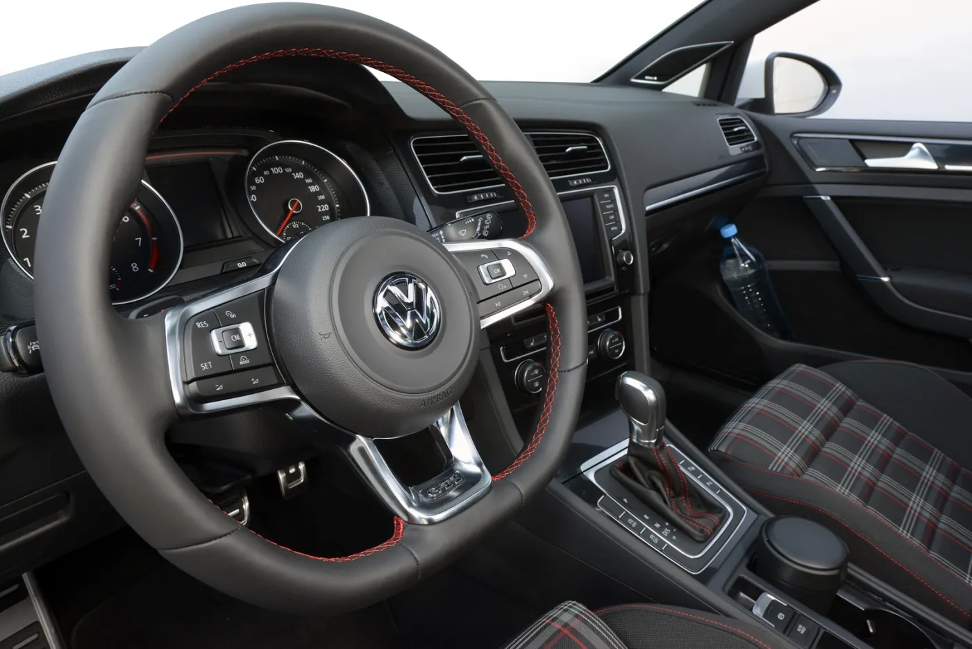 5123722-vw-golf-gti-poznan-3336-kopiowanie.jpg