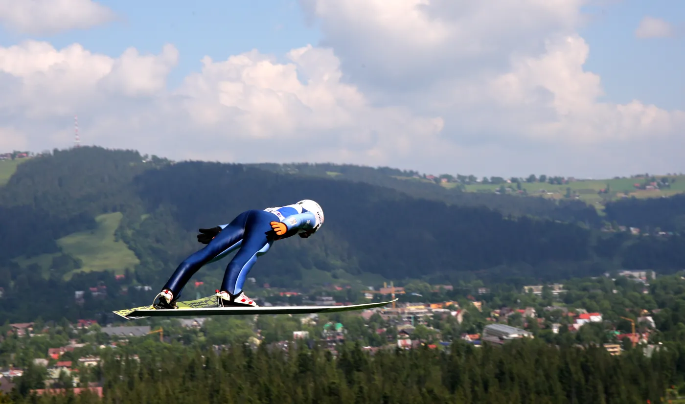 7931725-kamil-stoch-podczas-treningu-kadry.jpg