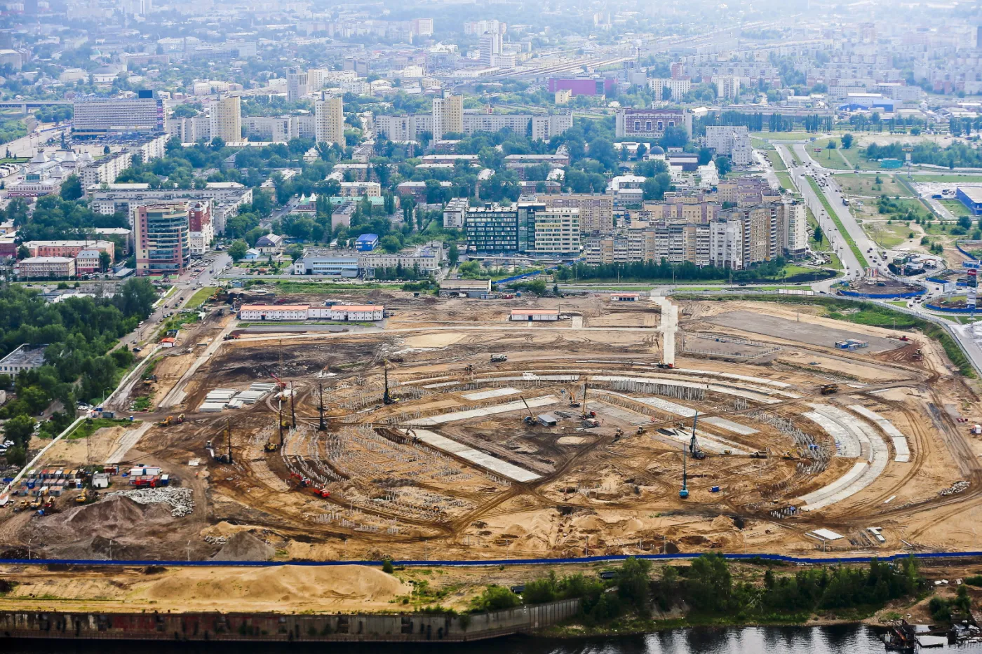7982976-budowa-stadionu-w-niznym-nowogrodzie.jpg
