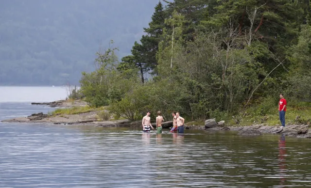Młodzieżówka Partii Pracy wróciła na wyspę Utoya. Pierwszy raz po zamachu Breivika