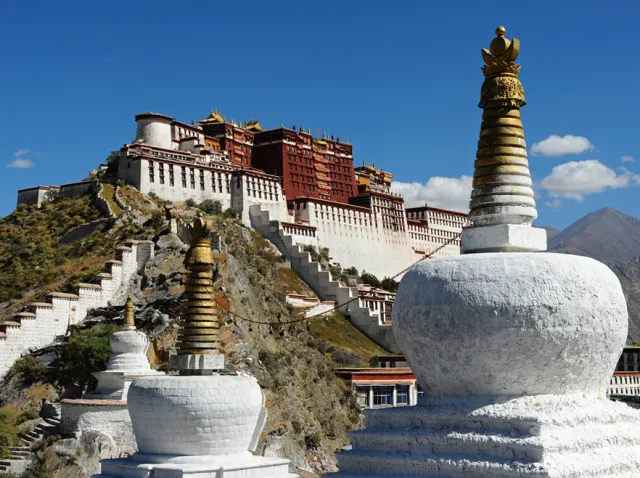 Zbudują centrum rozrywki w Tybecie. Mieszkańcy protestują