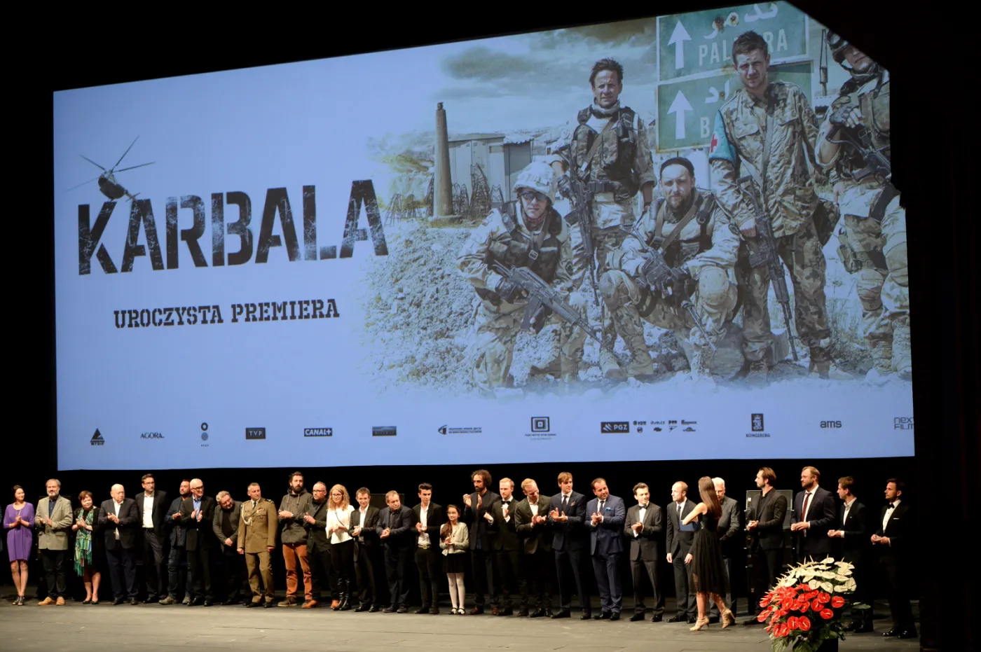 8189268-uroczysta-premiera-dramatu-wojennego.jpg