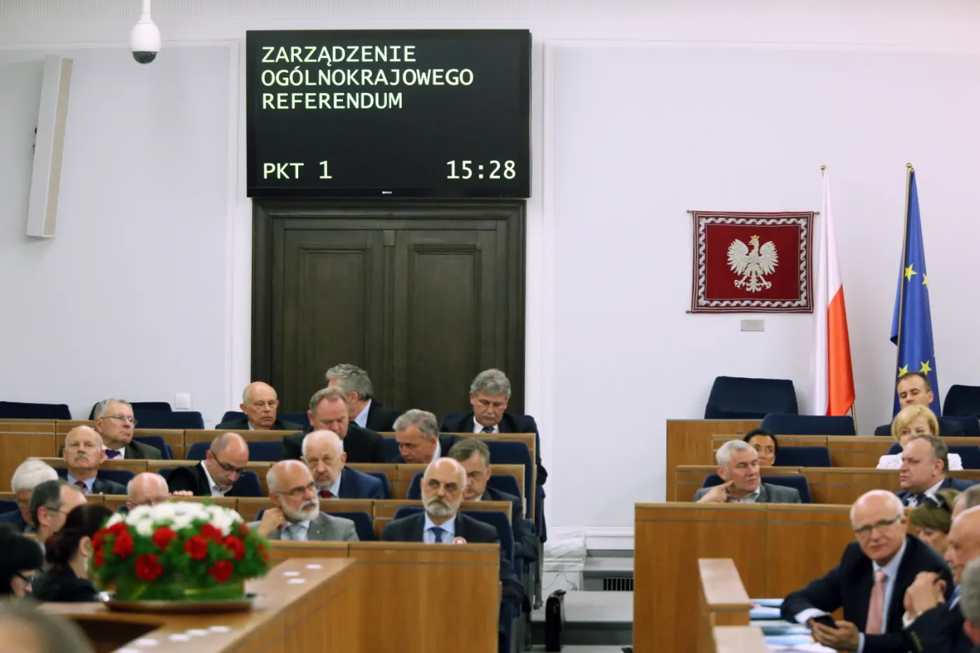 Senat wyraził zgodę na referendum ws. JOW, finansowania partii i podatków
