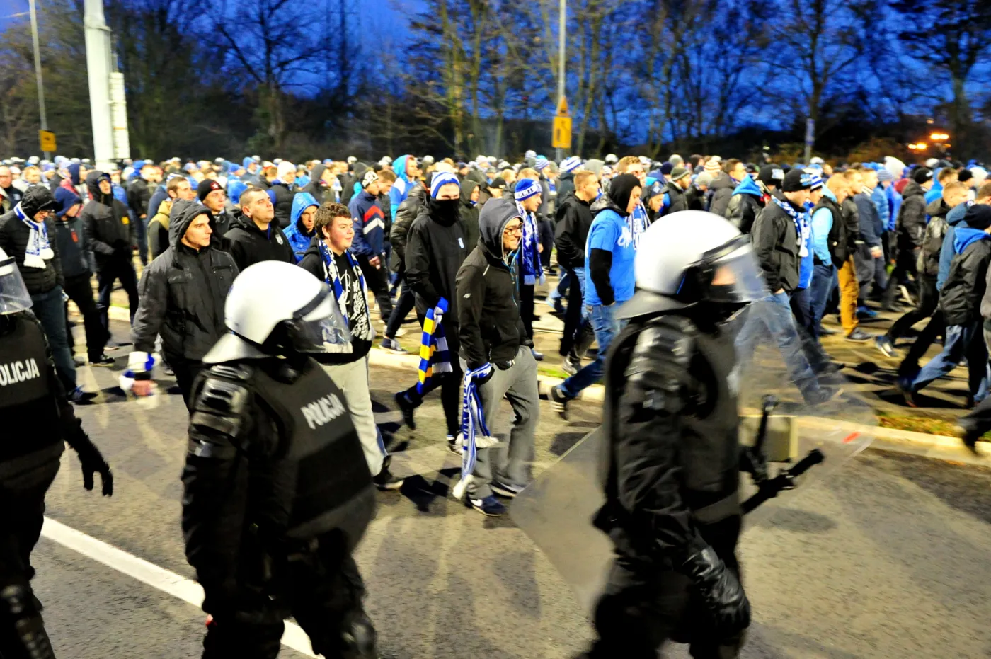 8454653-nadzwyczajne-srodki-bezpieczenstwa.jpg