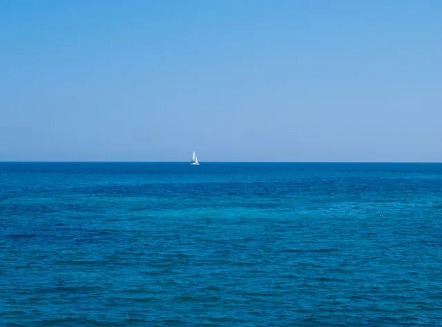 Na Bałtyku żeglarz wypadł za burtę