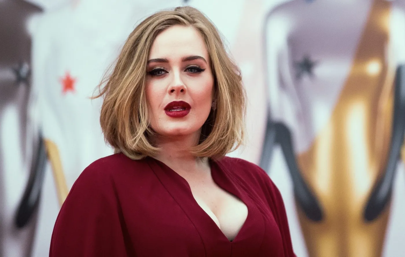 Adele, Rihanna, Kylie... Największe gwiazdy na gali Brit Awards 2016 [ZDJĘCIA]