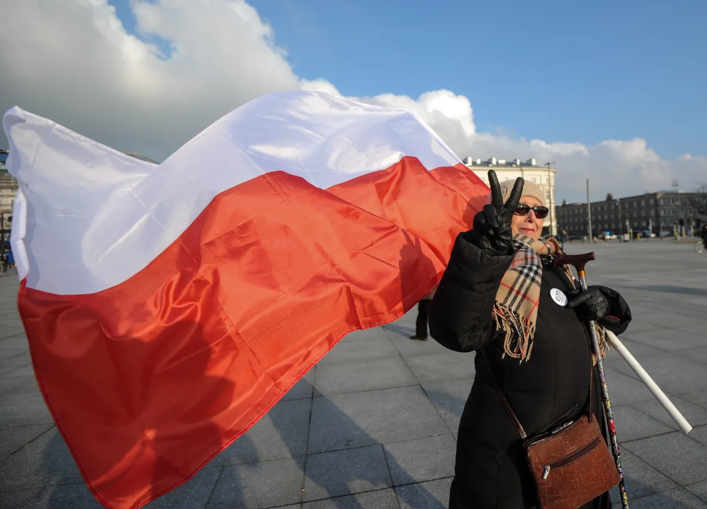 8783332-manifestacja-warszawa-kod-my-narod.jpg