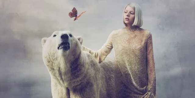 Aurora – skandynawska skromność i mrok. RECENZJA albumu "All My Demons Greeting Me as a Friend "