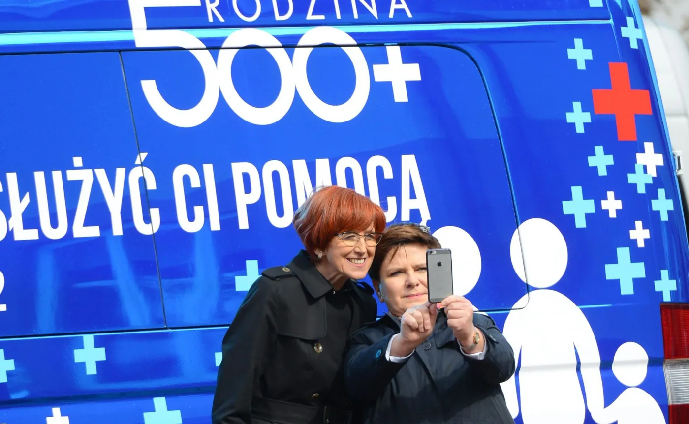 Minister Rafalska zapowiada spadek bezrobocia. "Na koniec roku 9 proc. Symboliczny znak lepszej sytuacji"