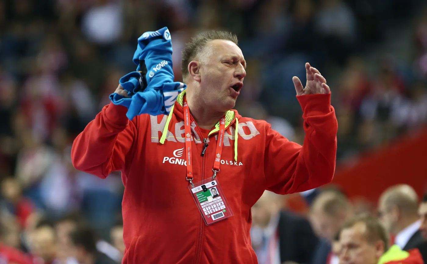 8641190-trener-reprezentacji-polski-michael.jpg