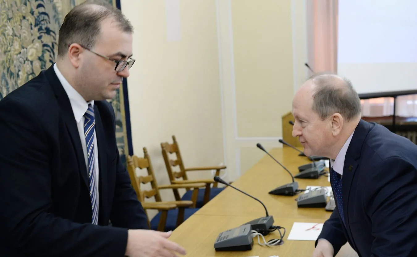 Poseł PiS Andrzej Jaworski i prezes Związku Banków Polskich Krzysztof Pietraszkiewicz