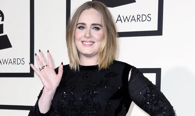 Aż tak fałszowała? Wpadka Adele hitem sieci [WIDEO]