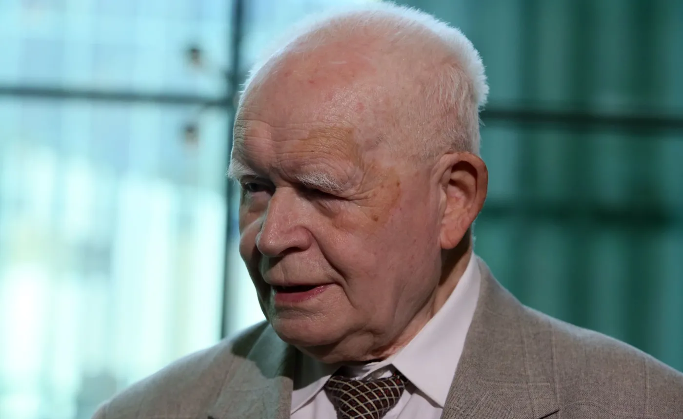 Prof. Adam Strzembosz