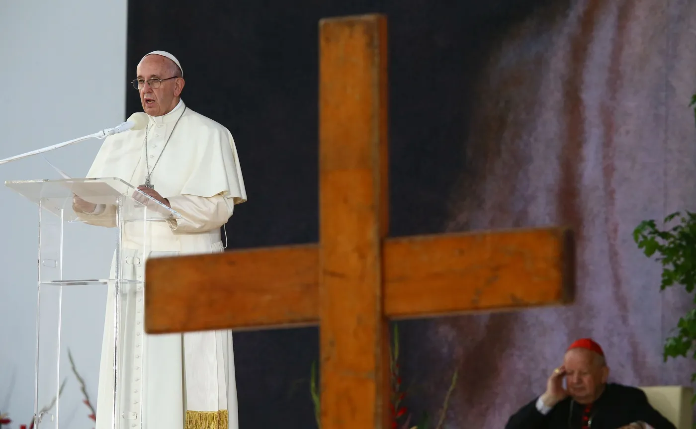 Papież podczas homilii wygłoszonej na zakończenie Drogi Krzyżowej