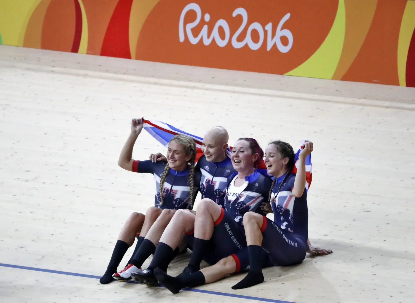 Katie Archibald, Laura Trott, Elinor Barker i Joanna Rowsell Shand 