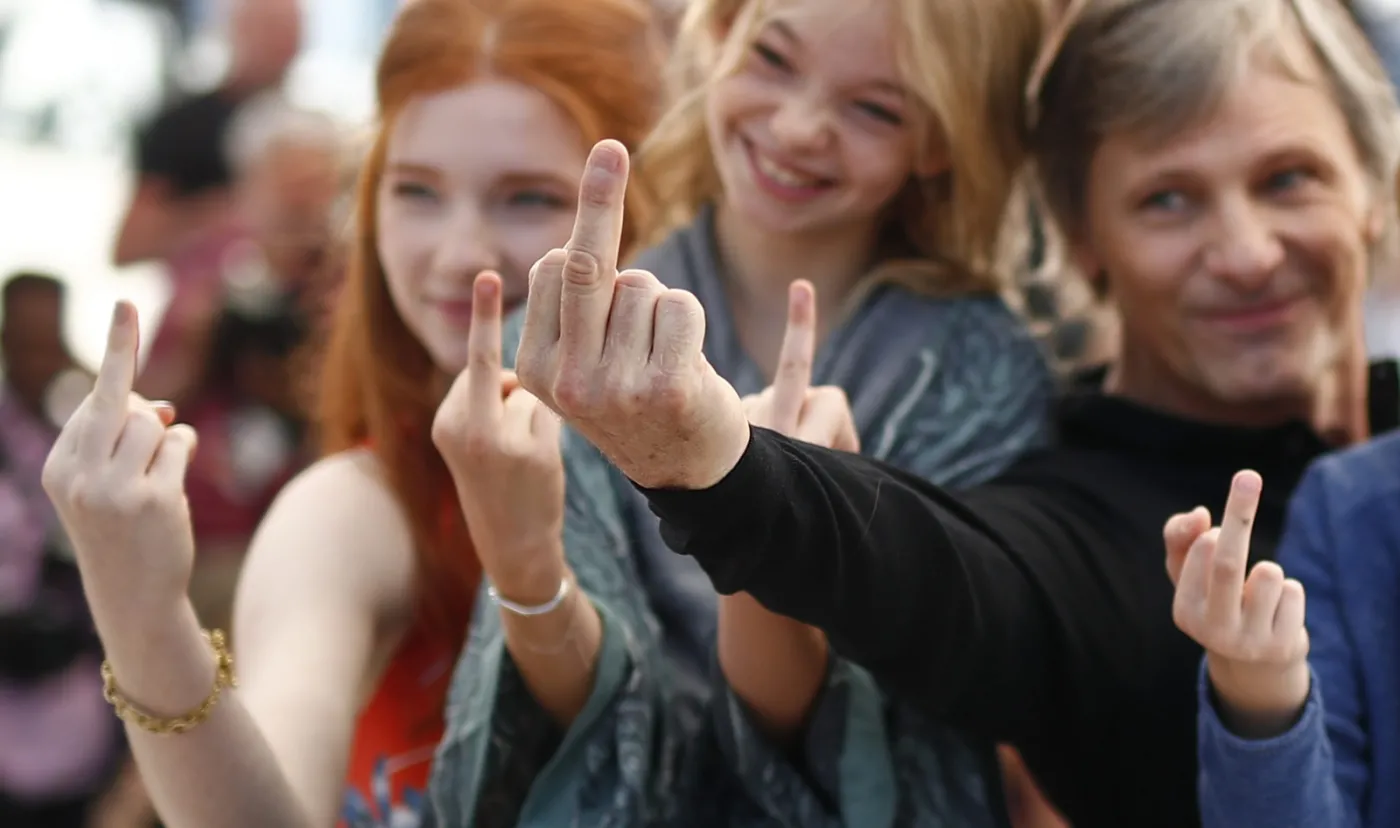 9049771-viggo-mortensen-i-dzieciece-gwiazdy.jpg