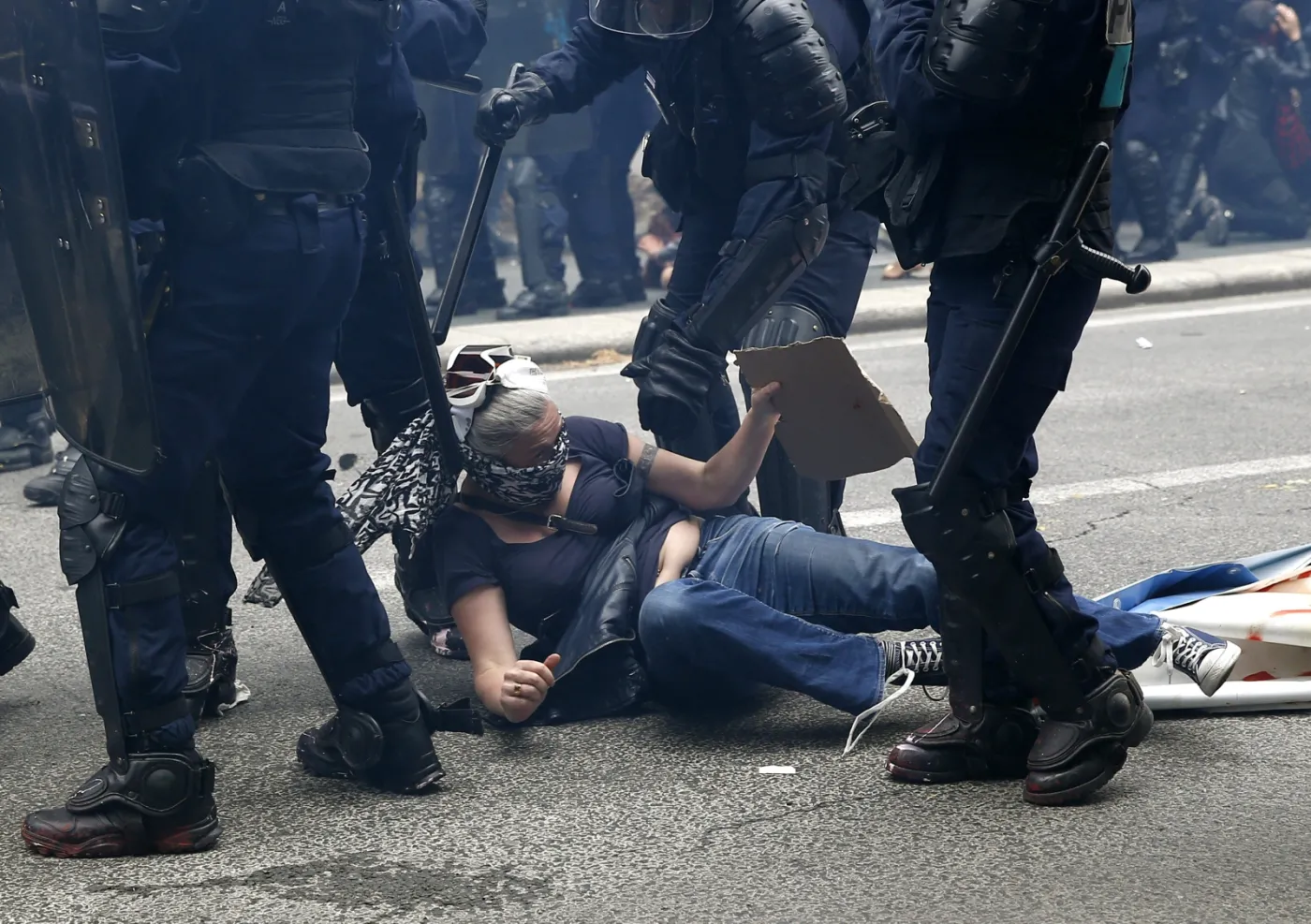 9165259-demonstracja-zwiazkowcow-przeciwko.jpg