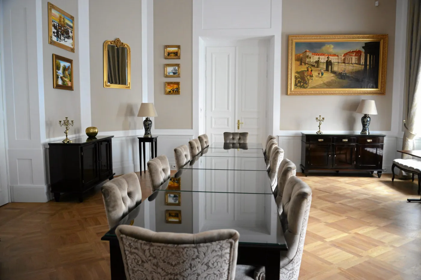 9167632-hotel-bellotto-w-palacu-prymasowskim.jpg