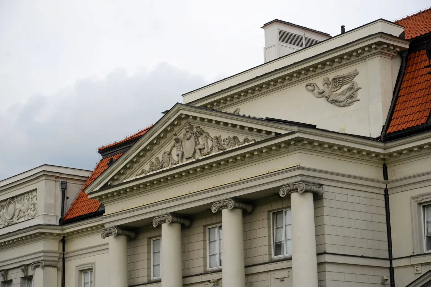 9167728-hotel-bellotto-w-palacu-prymasowskim.jpg