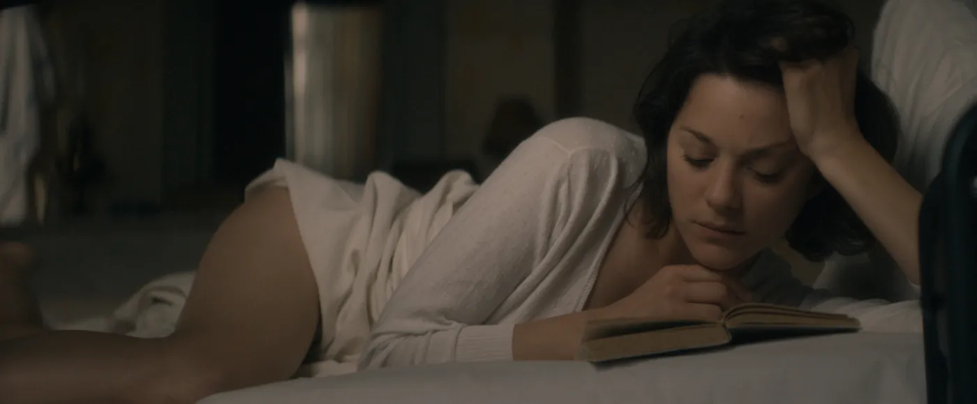 9636329-marion-cotillard-w-filmie-z-innego.jpg
