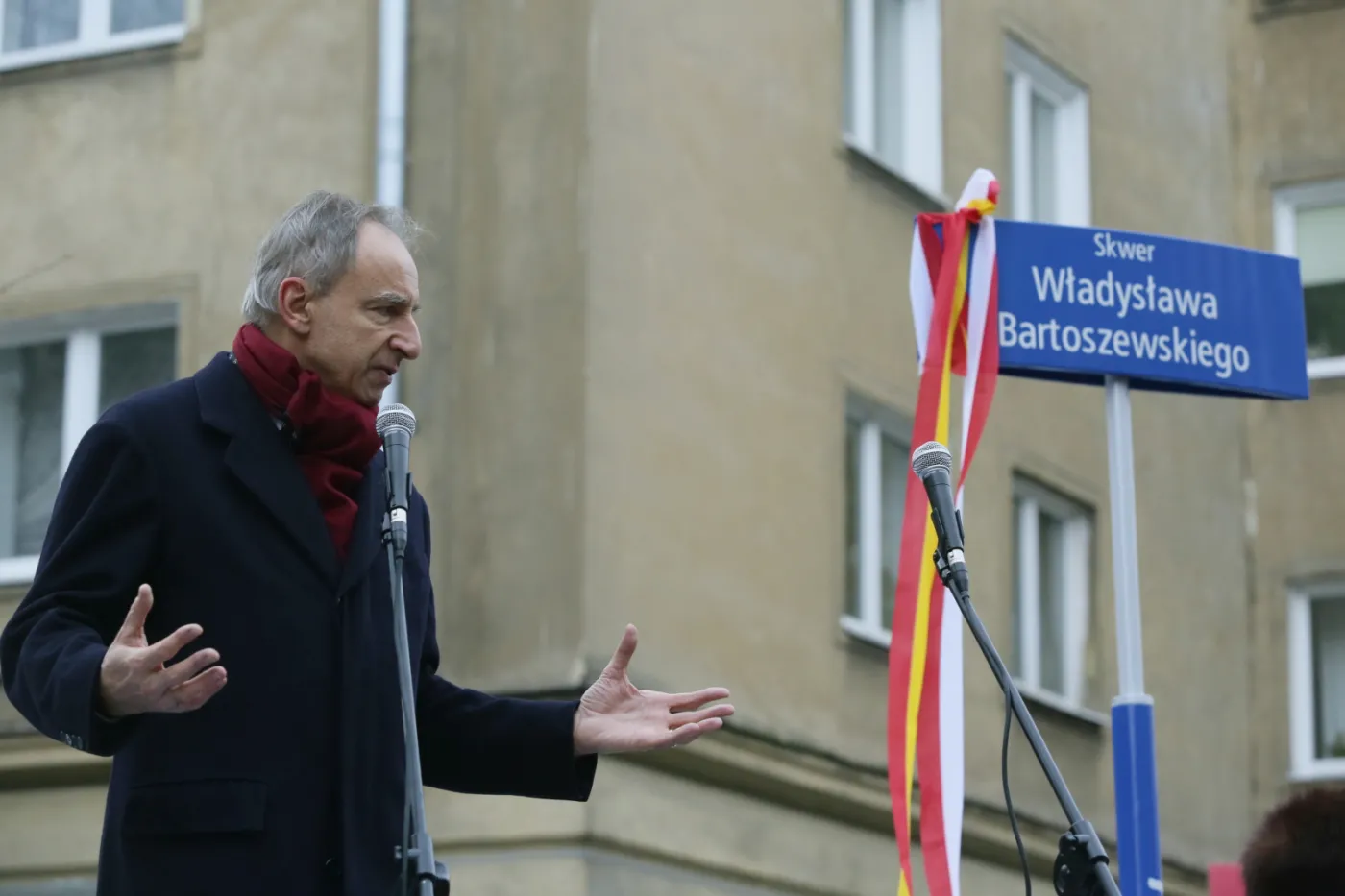 9672055-wladyslaw-bartoszewski-uhonorowany.jpg
